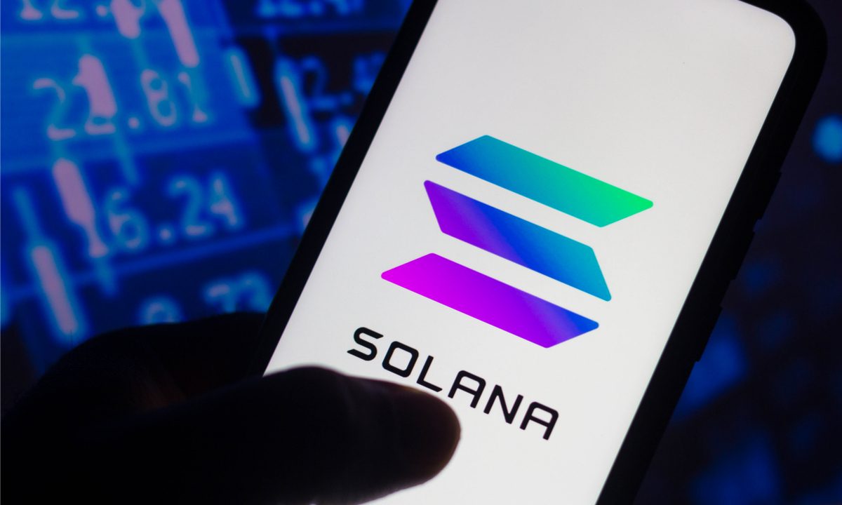 /img/solana-blockchain-outage.jpg